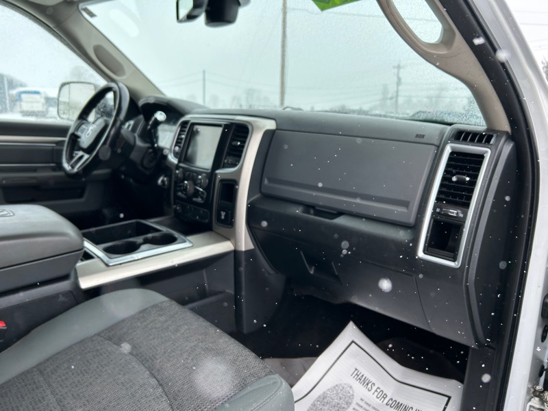 RAM 3500 SLT Crew Cab SWB 4WD 2015