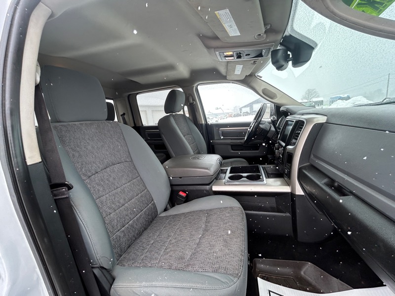 RAM 3500 SLT Crew Cab SWB 4WD 2015