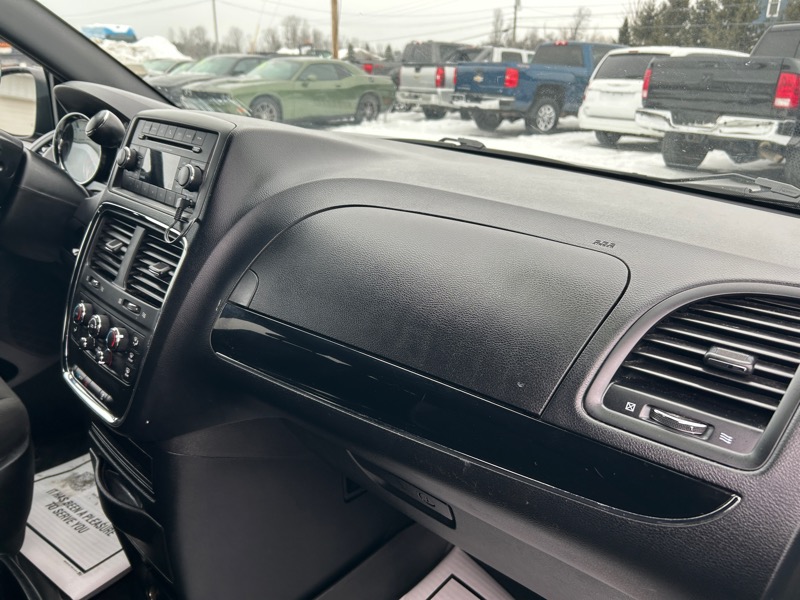 Dodge Grand Caravan SE Plus 2016