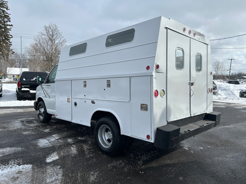 Chevrolet Express G3500 2004