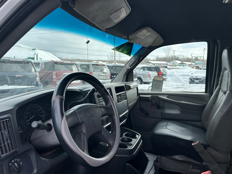Chevrolet Express G3500 2004