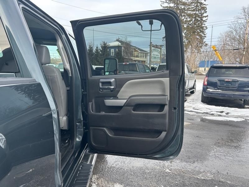 Chevrolet Silverado 2500HD LTZ Crew Cab 4WD 2019