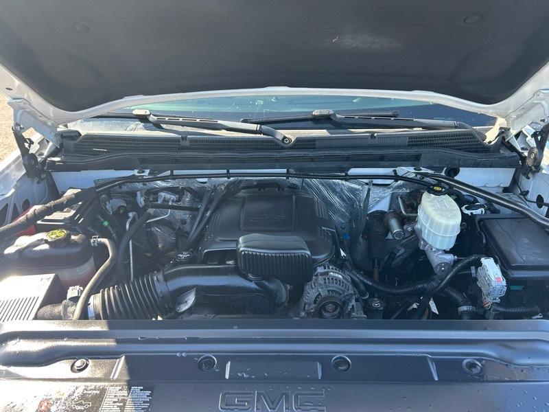 GMC Sierra 2500HD Denali Crew Cab 4WD 2015