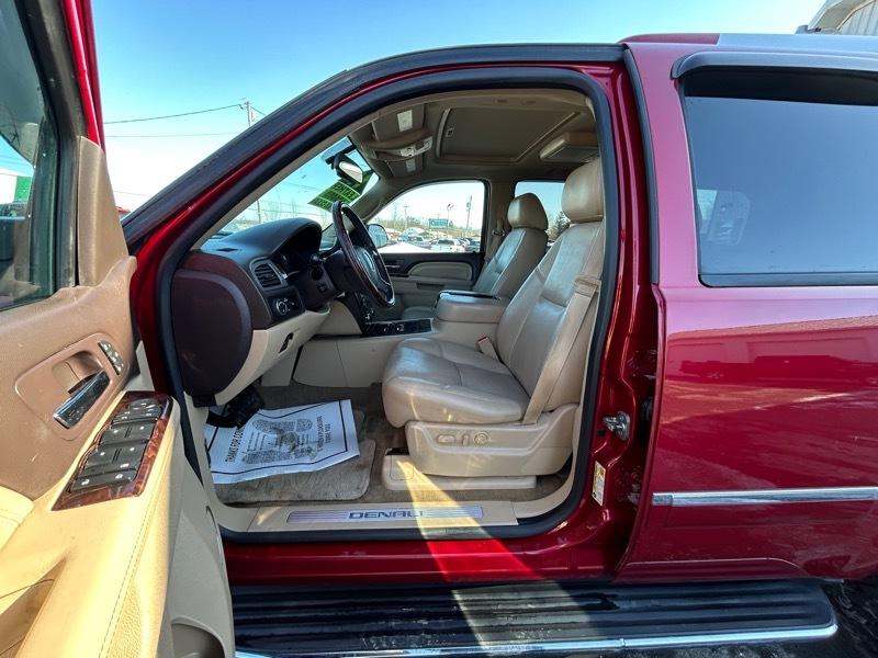 GMC Yukon Denali 4WD 2014