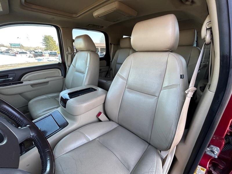 GMC Yukon Denali 4WD 2014