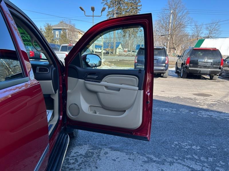 GMC Yukon Denali 4WD 2014