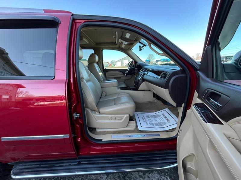 GMC Yukon Denali 4WD 2014