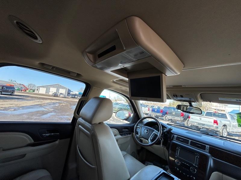 GMC Yukon Denali 4WD 2014