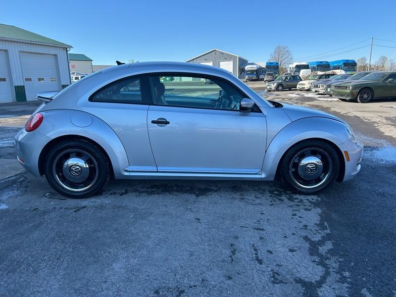 Volkswagen Beetle 1.8T Classic 2015