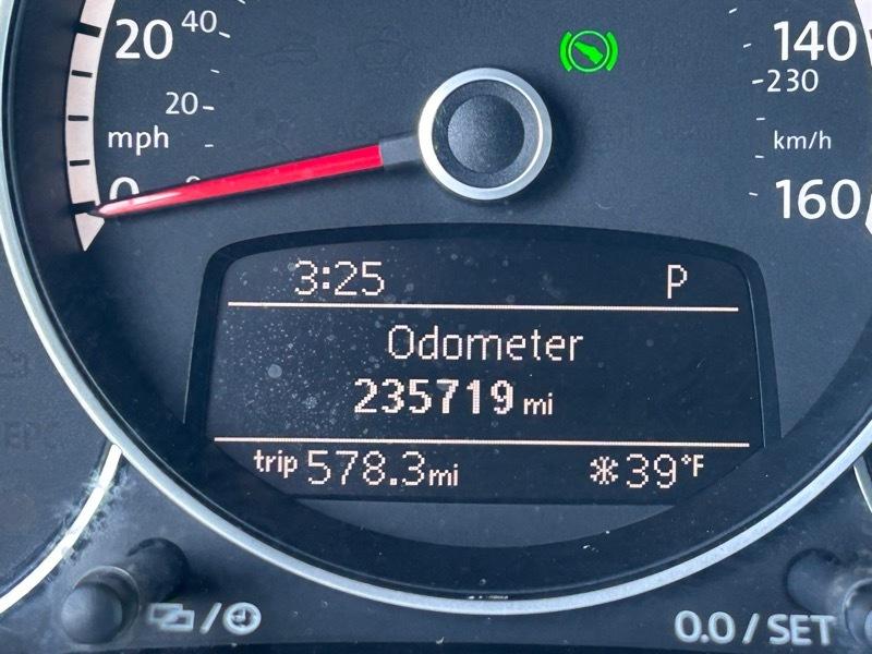 Volkswagen Beetle 1.8T Classic 2015