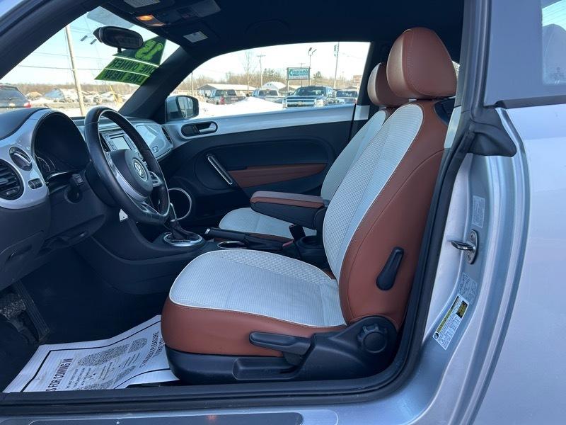 Volkswagen Beetle 1.8T Classic 2015