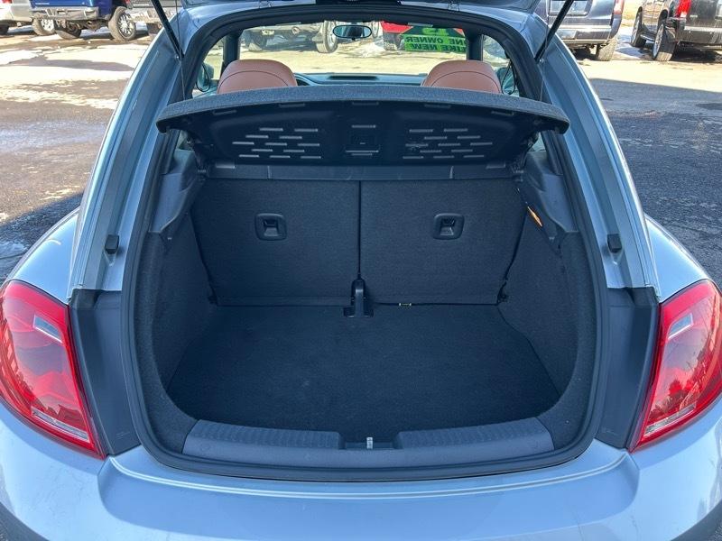 Volkswagen Beetle 1.8T Classic 2015