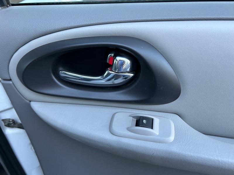 Chevrolet TrailBlazer LS1 4WD 2007