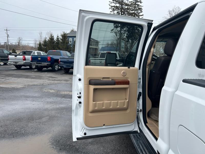 Ford F-250 SD XLT Crew Cab Long Bed 4WD 2015