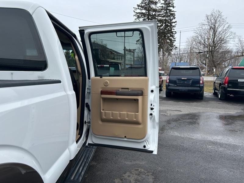 Ford F-250 SD XLT Crew Cab Long Bed 4WD 2015