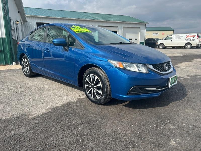 Honda Civic LX Sedan 5-Speed MT 2015