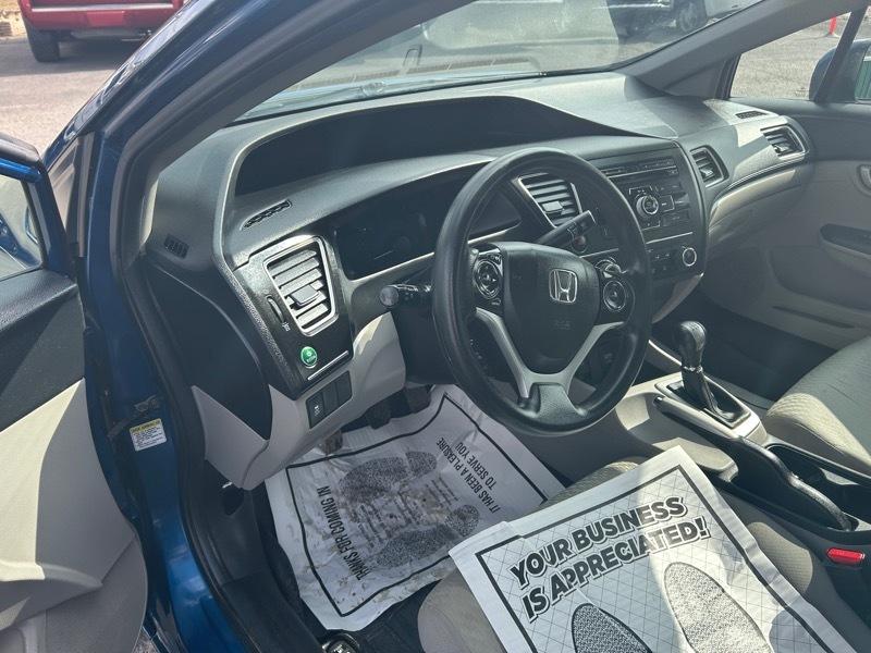Honda Civic LX Sedan 5-Speed MT 2015