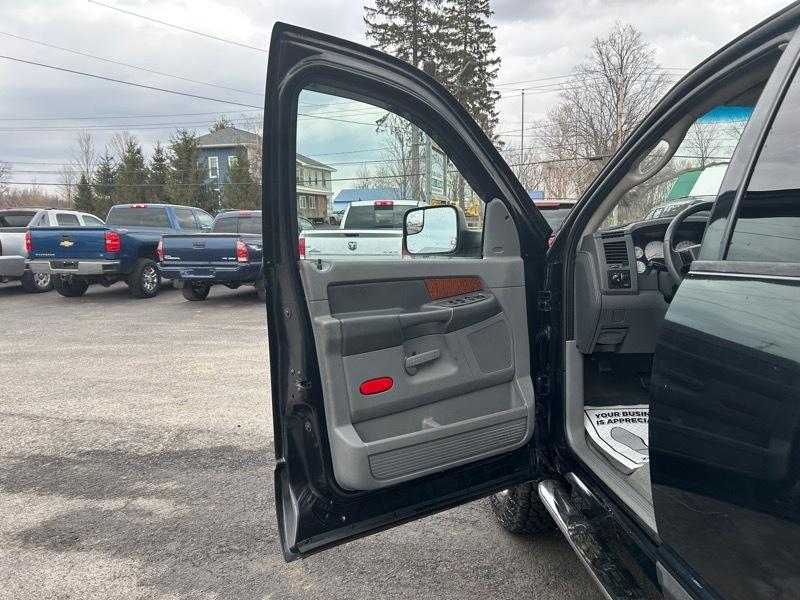 Dodge Ram 2500 TRX4 Off Road Quad Cab 4WD 2006