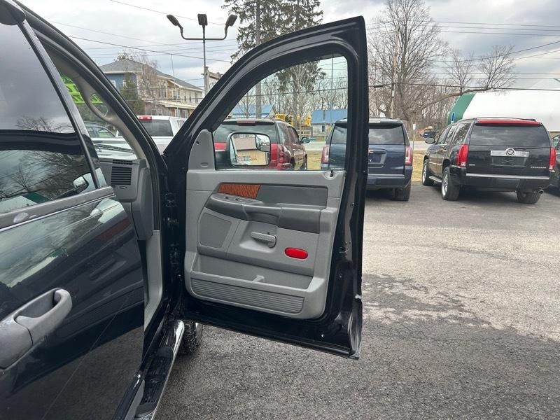 Dodge Ram 2500 TRX4 Off Road Quad Cab 4WD 2006