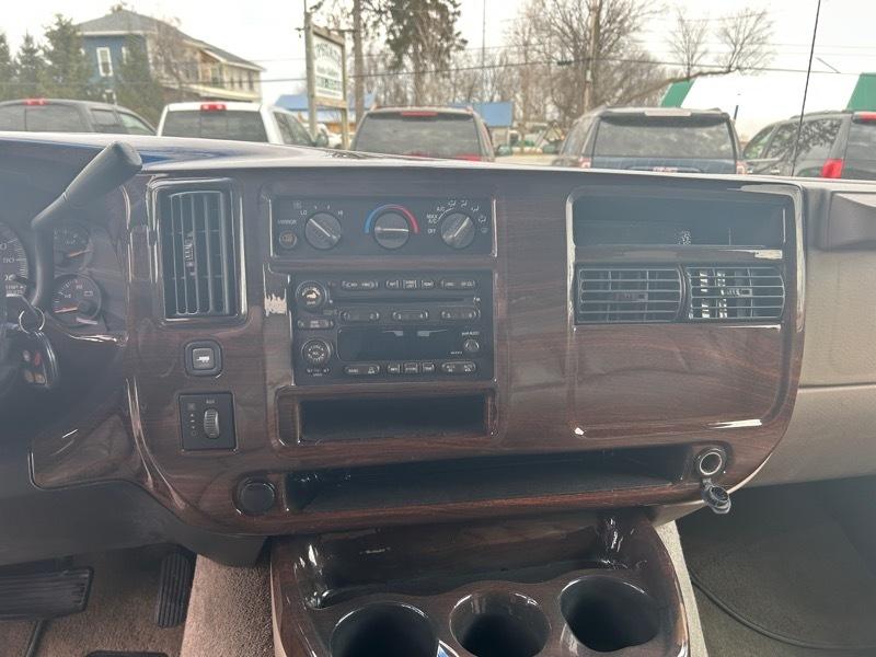 Chevrolet Express 1500 Cargo 2004