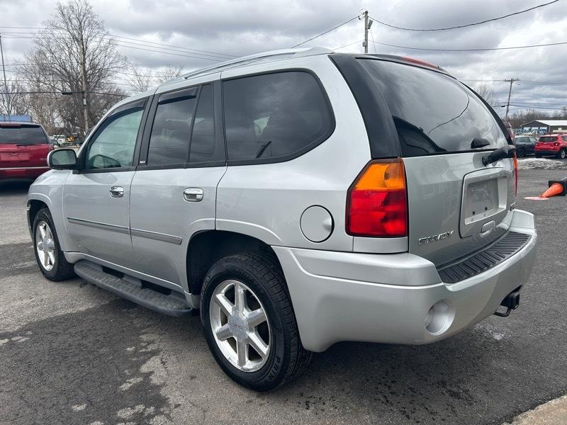GMC Envoy SLT-1 4WD 2009