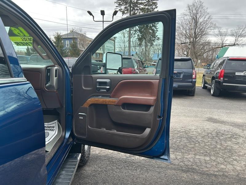 Chevrolet Silverado 3500HD LTZ Crew Cab Long Box 4WD 2018