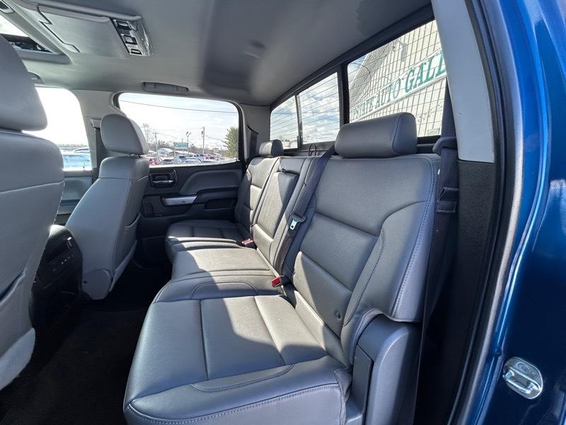 Chevrolet Silverado 3500HD LTZ Crew Cab 4WD 2017