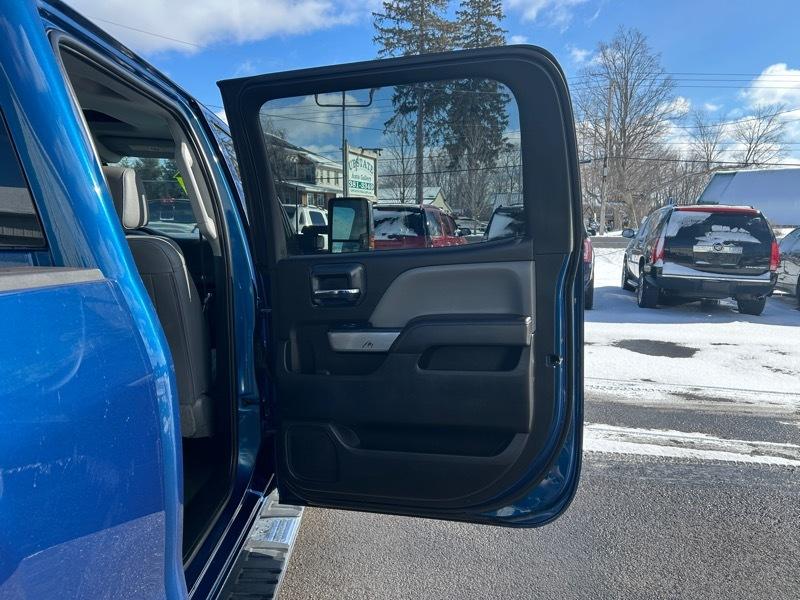 Chevrolet Silverado 3500HD LTZ Crew Cab 4WD 2017