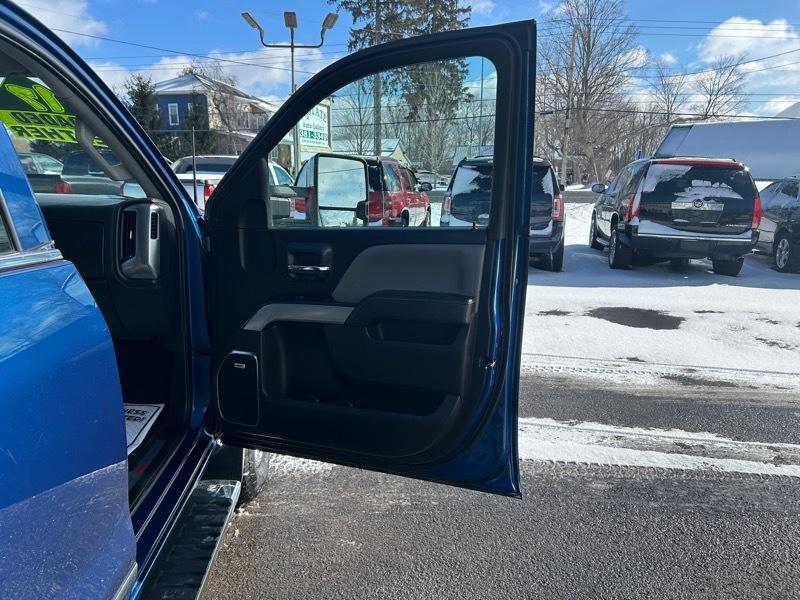 Chevrolet Silverado 3500HD LTZ Crew Cab 4WD 2017