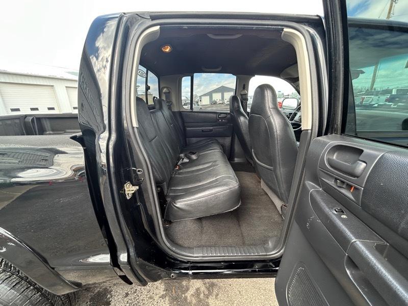 Dodge Dakota SLT Quad Cab 4WD 2004