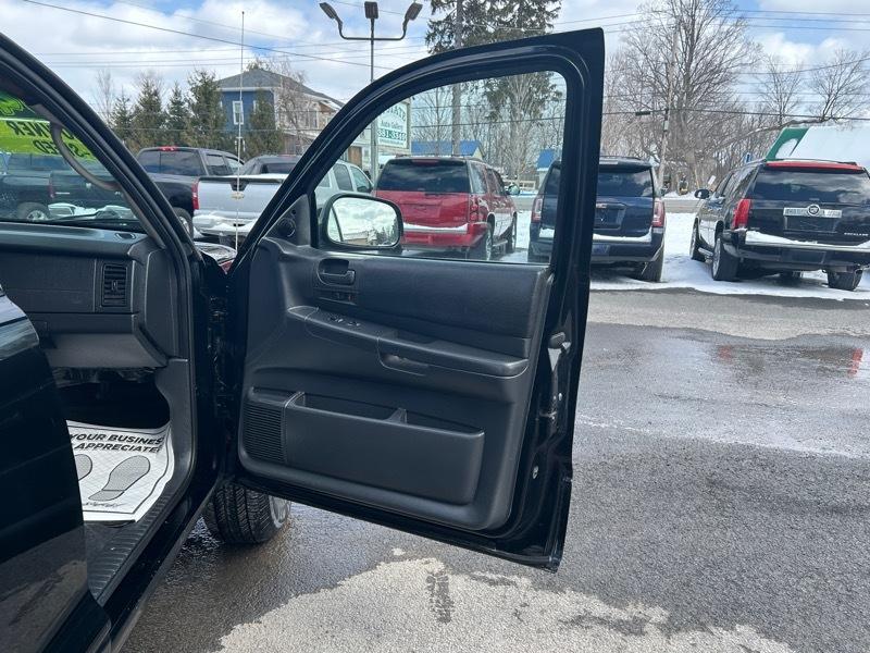 Dodge Dakota SLT Quad Cab 4WD 2004