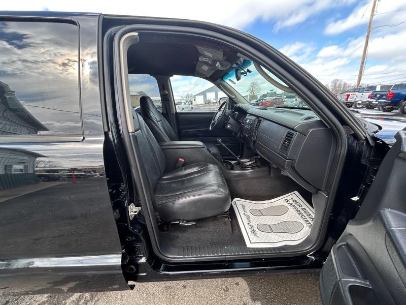 Dodge Dakota SLT Quad Cab 4WD 2004