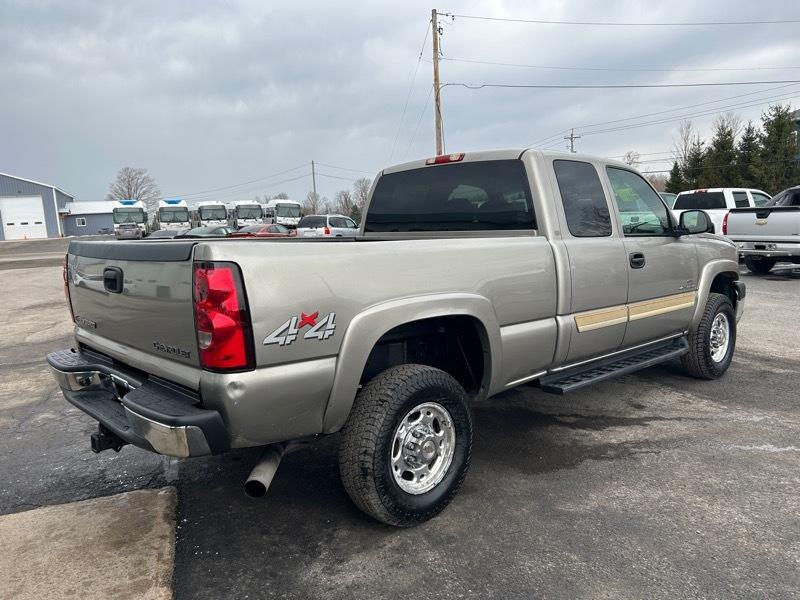 Chevrolet Silverado 2500HD LT Ext. Cab 4WD 2003