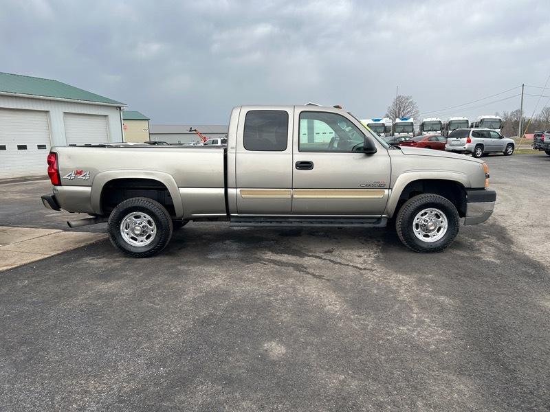 Chevrolet Silverado 2500HD LT Ext. Cab 4WD 2003