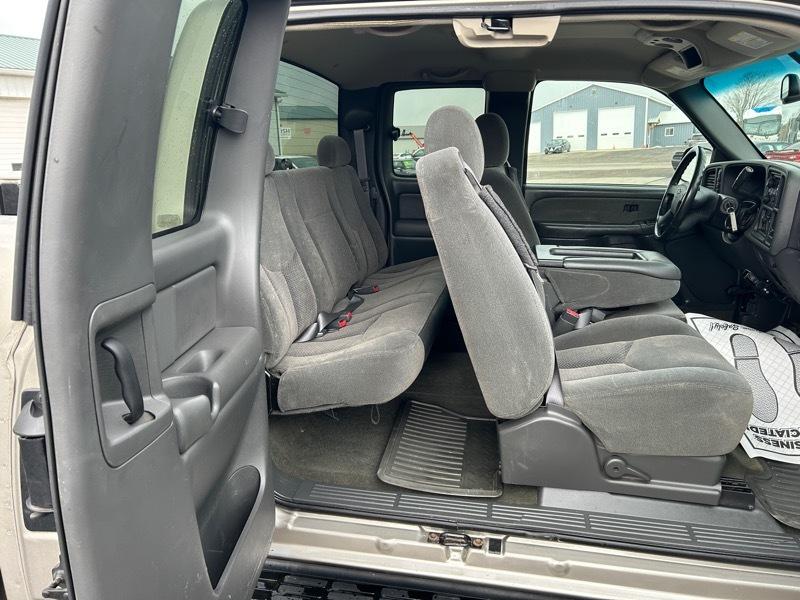 Chevrolet Silverado 2500HD LT Ext. Cab 4WD 2003