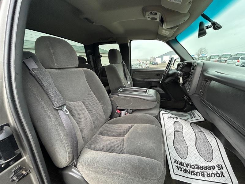 Chevrolet Silverado 2500HD LT Ext. Cab 4WD 2003