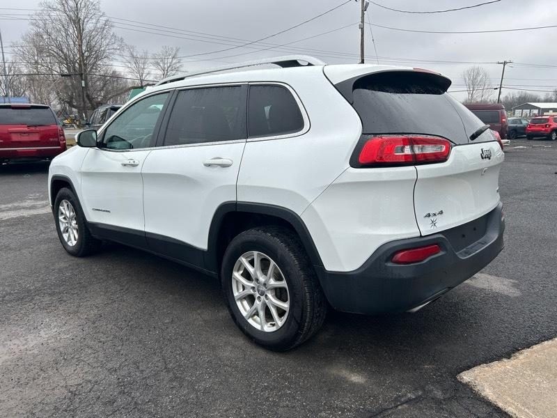 Jeep Cherokee Latitude 4WD 2016