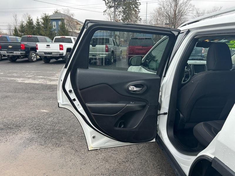 Jeep Cherokee Latitude 4WD 2016