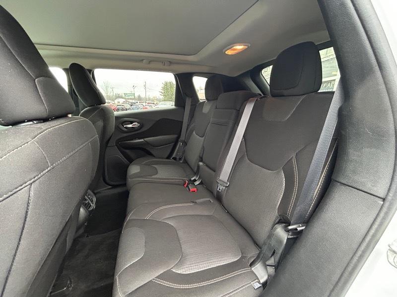 Jeep Cherokee Latitude 4WD 2016