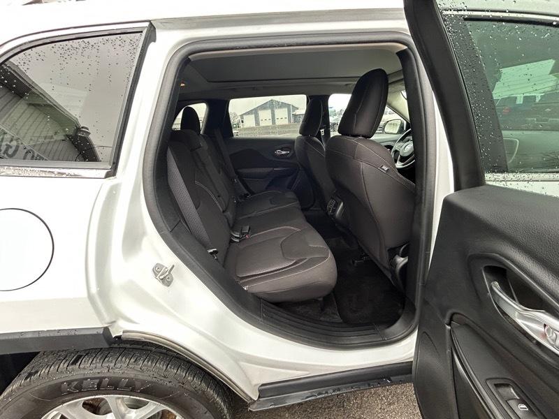 Jeep Cherokee Latitude 4WD 2016