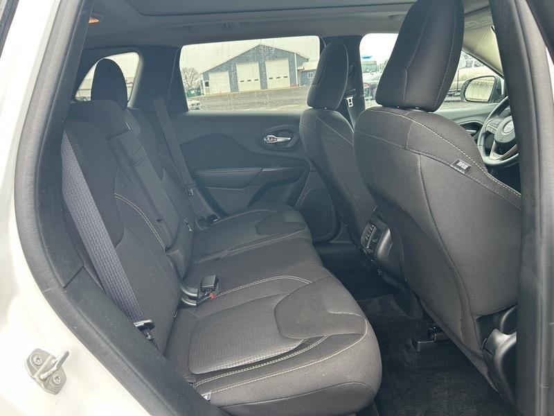 Jeep Cherokee Latitude 4WD 2016