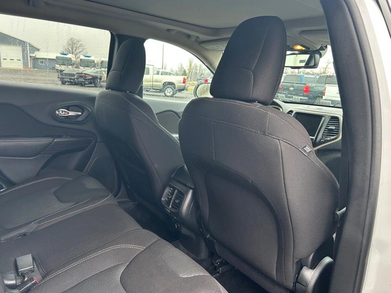 Jeep Cherokee Latitude 4WD 2016