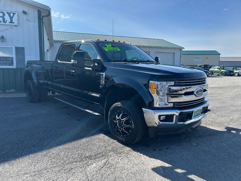 Ford F-350 SD Lariat Crew Cab Long Bed DRW 4WD 2017