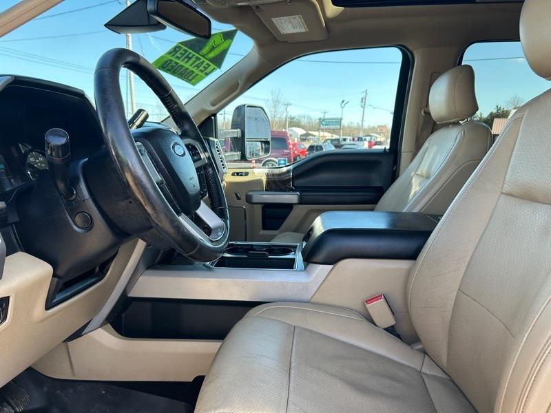 Ford F-350 SD Lariat Crew Cab Long Bed DRW 4WD 2017