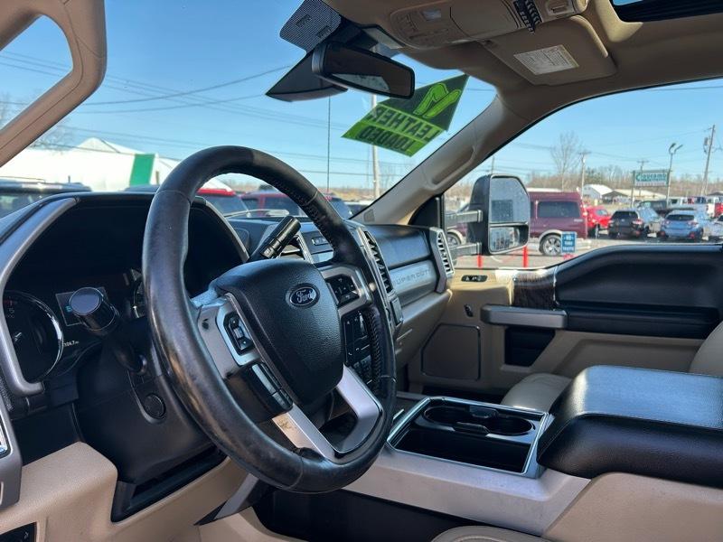 Ford F-350 SD Lariat Crew Cab Long Bed DRW 4WD 2017