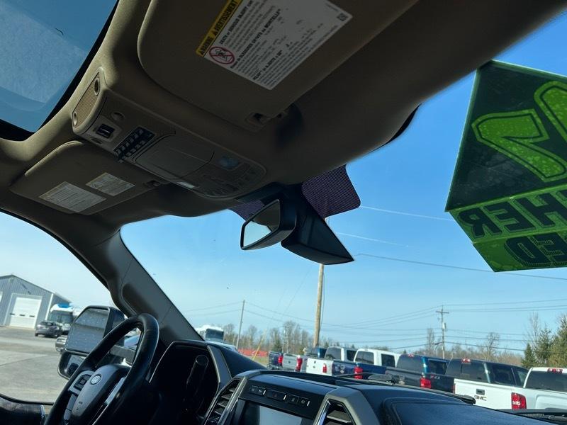 Ford F-350 SD Lariat Crew Cab Long Bed DRW 4WD 2017