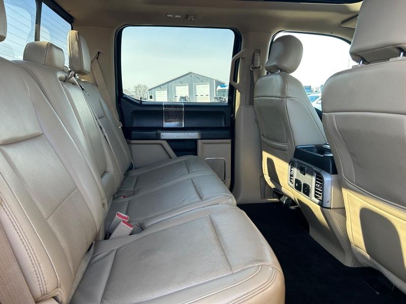 Ford F-350 SD Lariat Crew Cab Long Bed DRW 4WD 2017