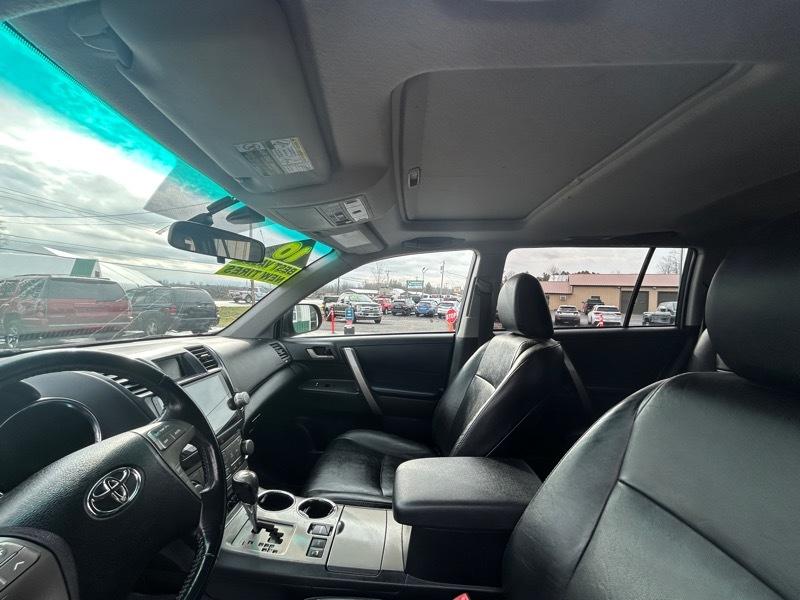 Toyota Highlander Sport 4WD 2010