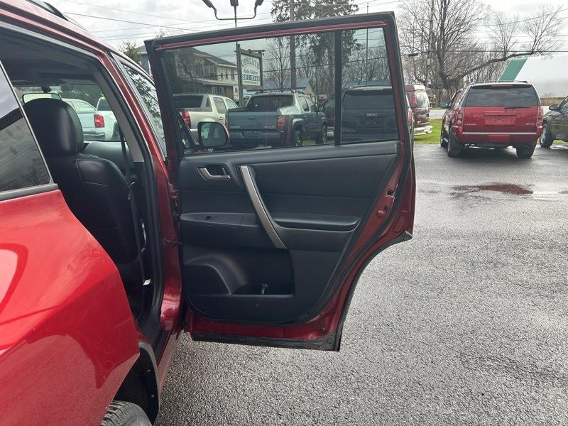 Toyota Highlander Sport 4WD 2010