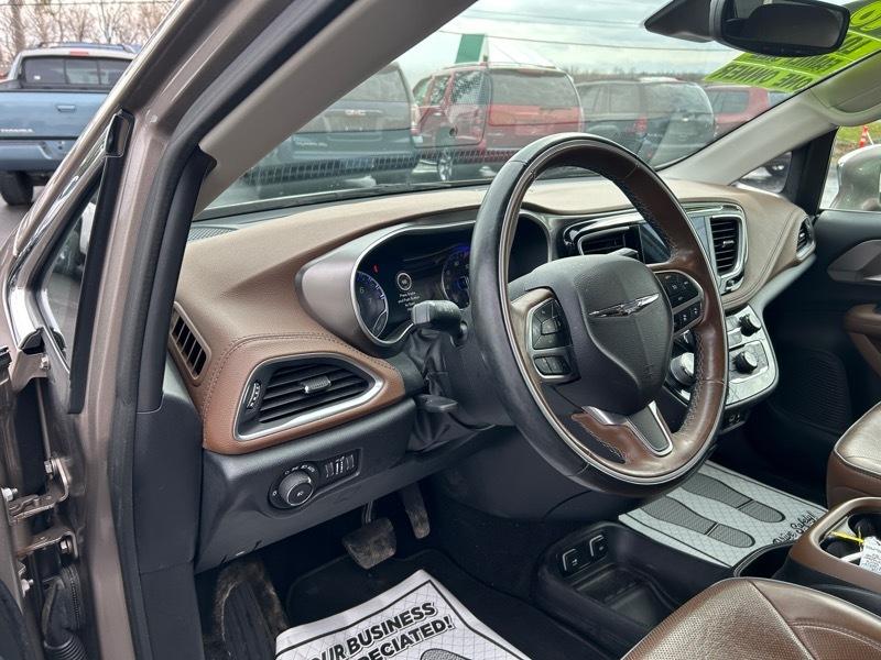 Chrysler Pacifica Limited 2018